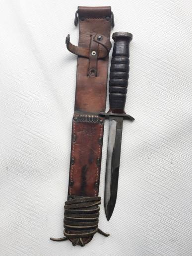 U.S. M3 Combat Knife in Airborne M6 Leather Scabbard