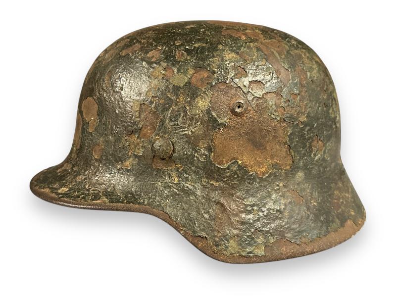 M35 Camouflage Helmet -battle damage-