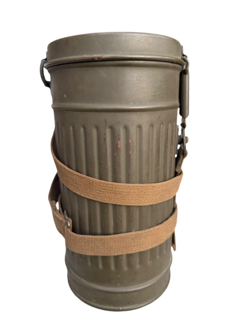 Short Gasmasker in Canister